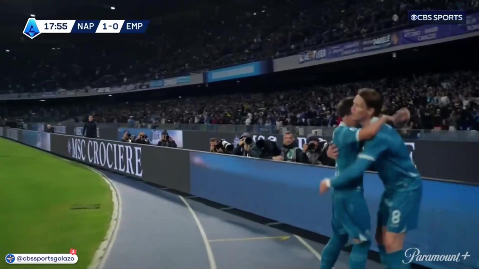 完美進(jìn)球！麥克托米奈中場帶球一條龍外圍勁射破門！